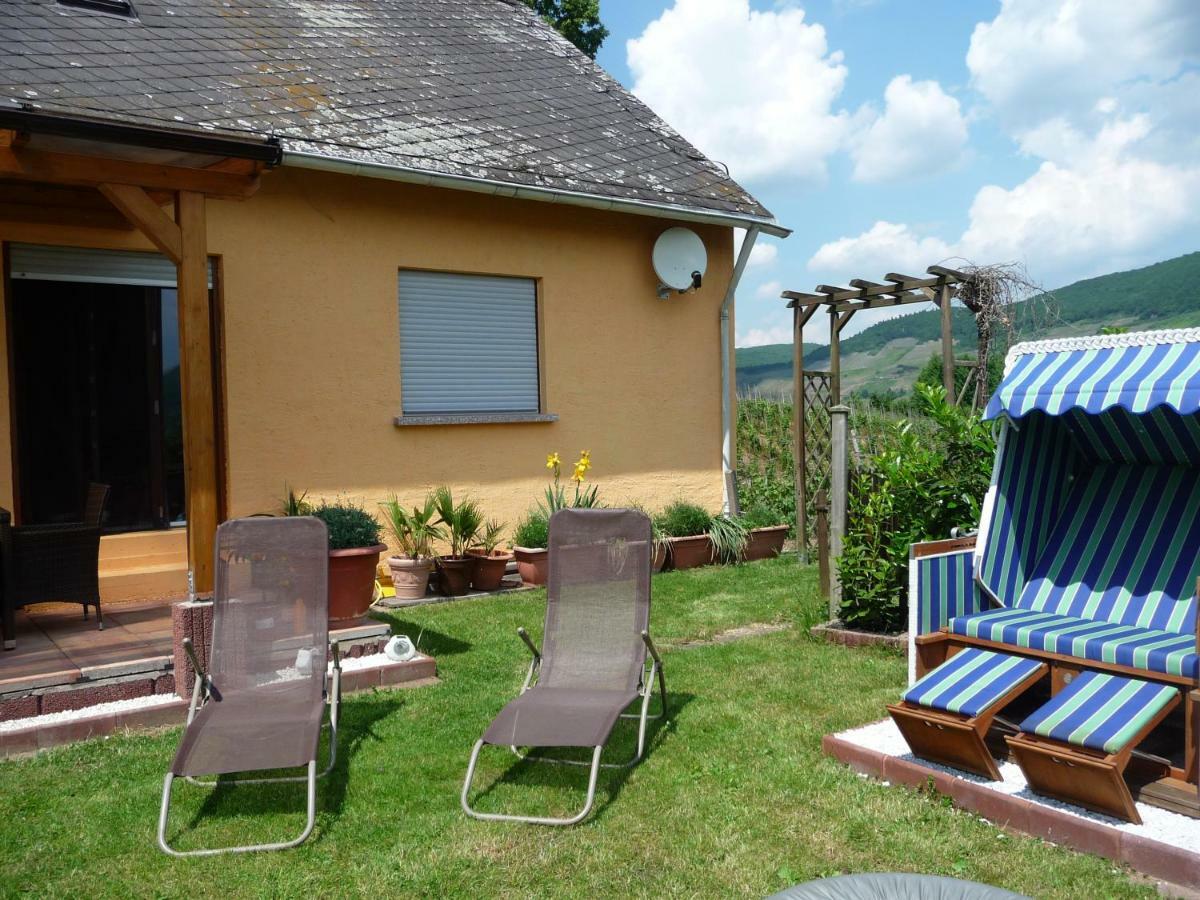 Die Ferienwohnung Lindenhof Zell an der Mosel Exterior photo